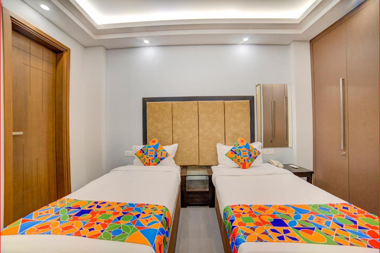 ניו דלהי Fabhotel Exotica Greenpark מראה חיצוני תמונה