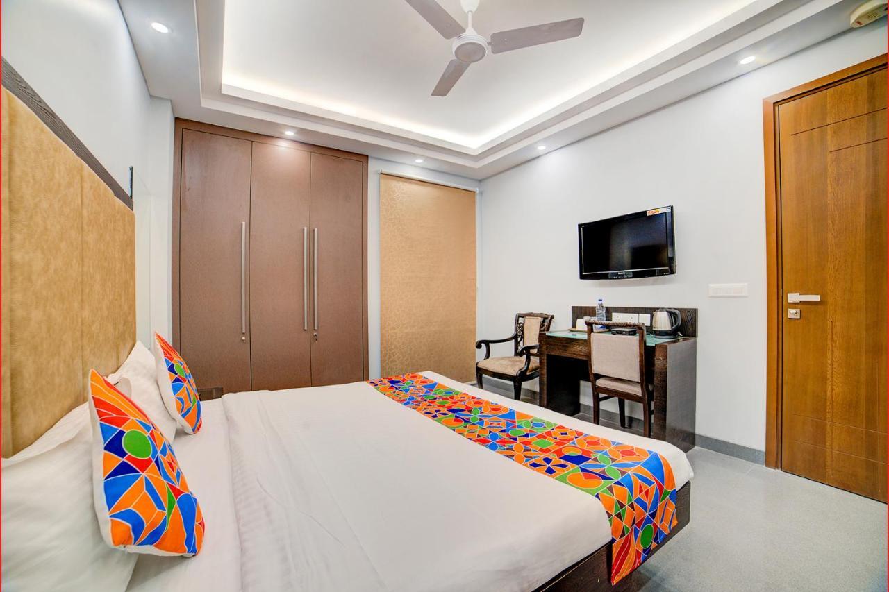 ניו דלהי Fabhotel Exotica Greenpark מראה חיצוני תמונה