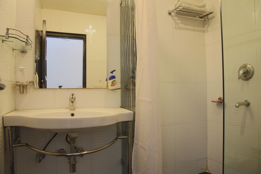 ניו דלהי Fabhotel Exotica Greenpark מראה חיצוני תמונה